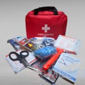 Apteczka samochodowa First Aid